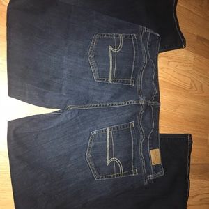 American Eagle Capris